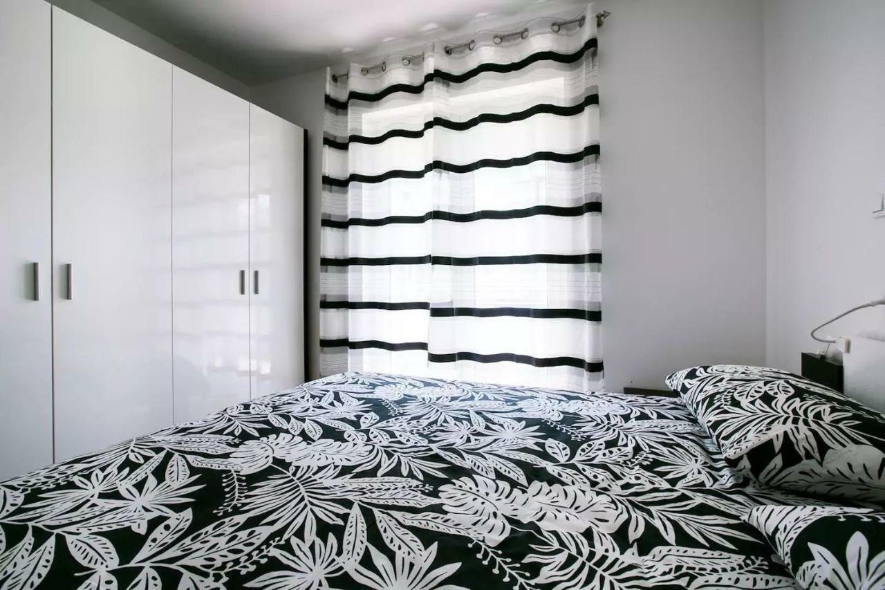 Apartment Vitalia 2+2 Πόρετς Εξωτερικό φωτογραφία